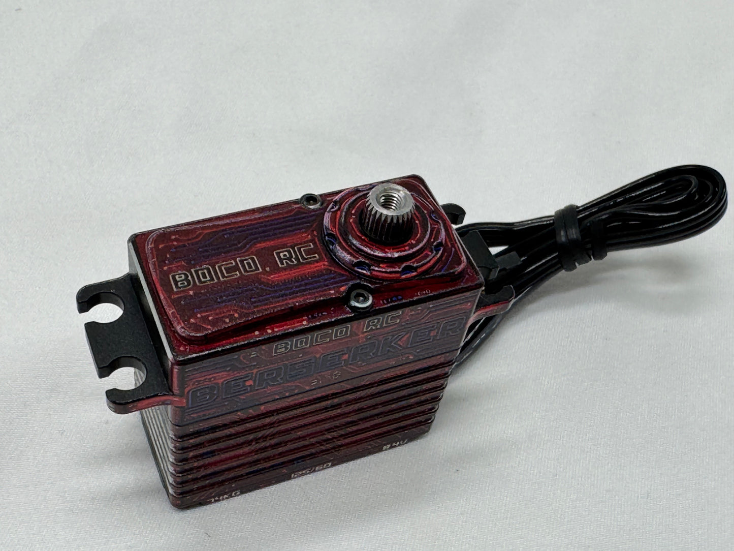 BOCO RC - Berserker 1000ozin Steel Gear 8.4V Servo