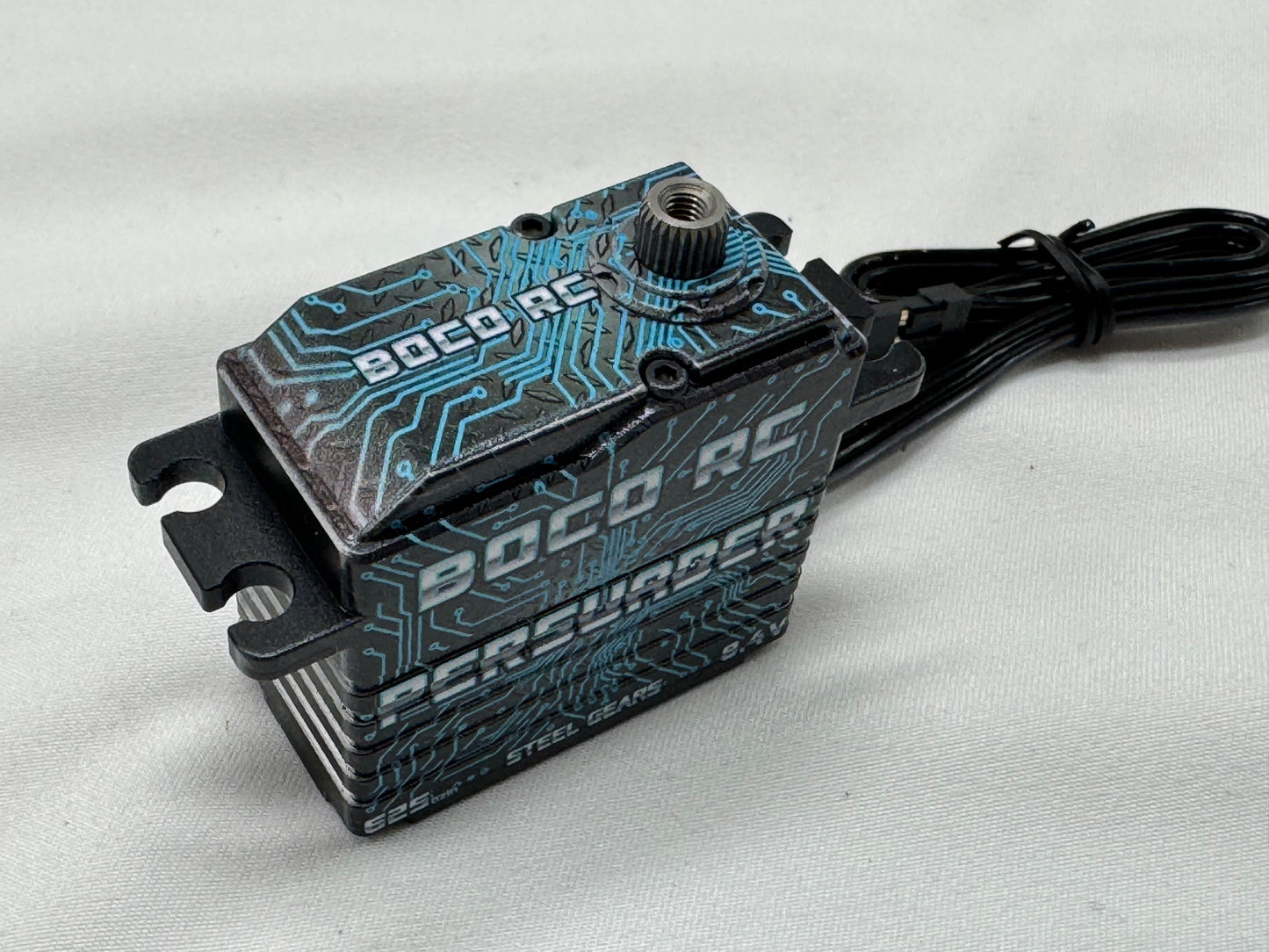 BOCO RC - Persuader 625ozin 8.4V Steel Gear Servo