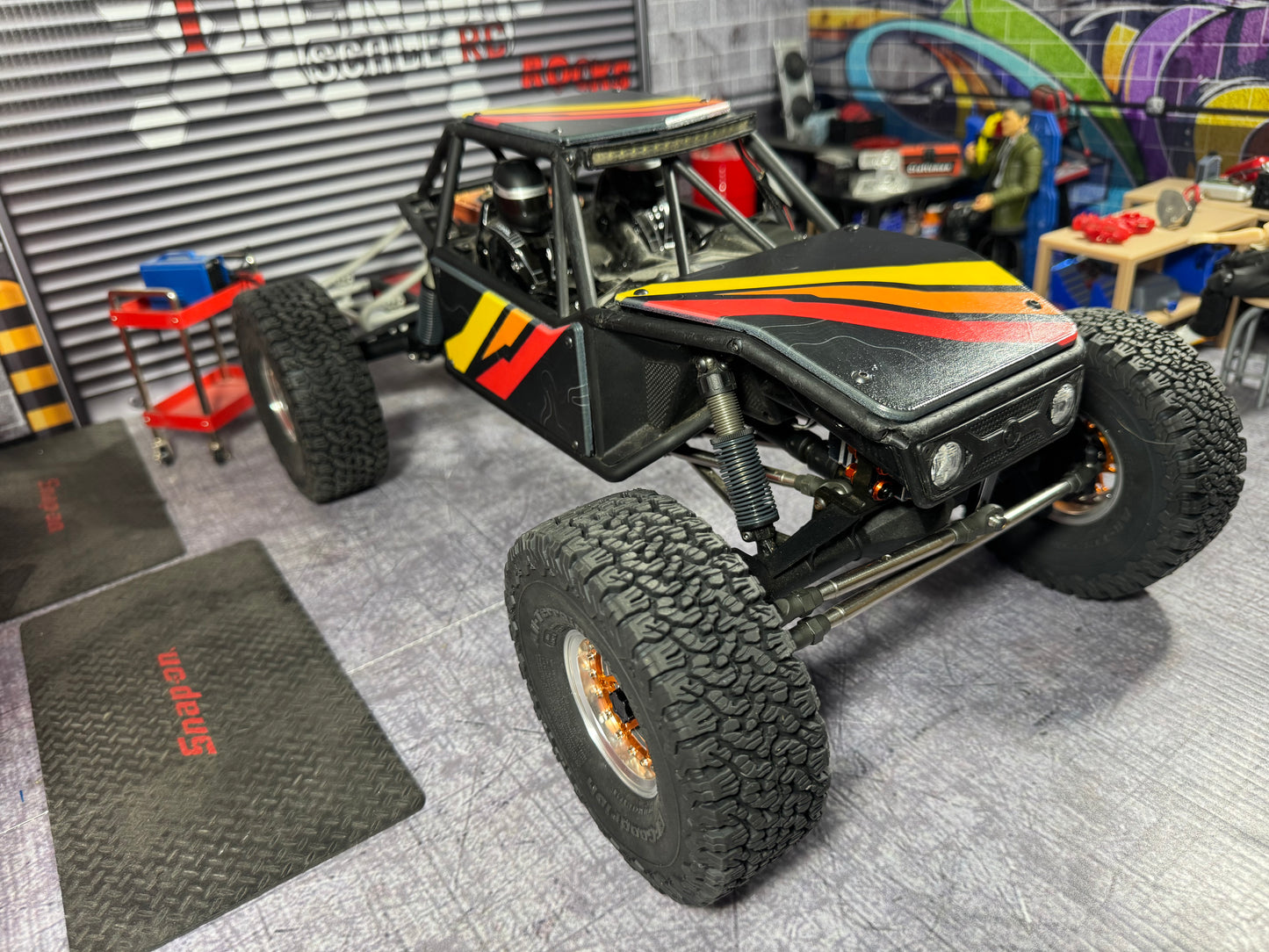 1Tenth Scale RC - Body Panels For Axial Capra UTB 1/10